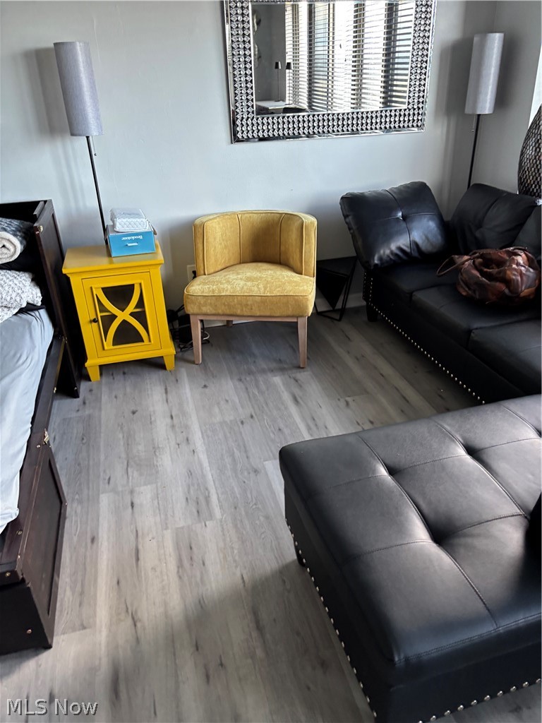 Marine Towers East Condos - Residential