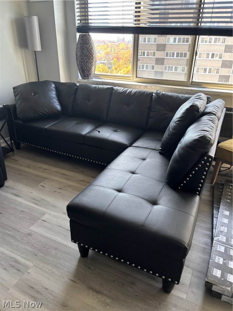 Marine Towers East Condos - Residential