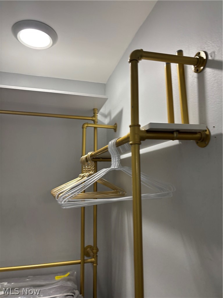 Marine Towers East Condos - Residential