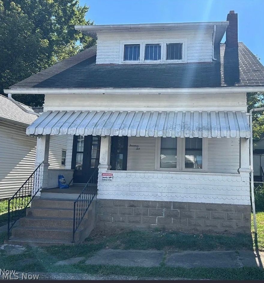 Charming and move-in ready, this beautifully updated home blends classic elegance with modern updates. Featuring hardwood floors throughout, the interior has been freshly painted, creating a bright and welcoming feel. The home offers 2 bedrooms and 1 full bathroom, with many updates completed to enhance comfort and functionality. Conveniently located close to schools, shopping, parks, and entertainment, this property offers both character and everyday convenience. Seller will accept FHA financing. Schedule your private showing today and see all this home has to offer.