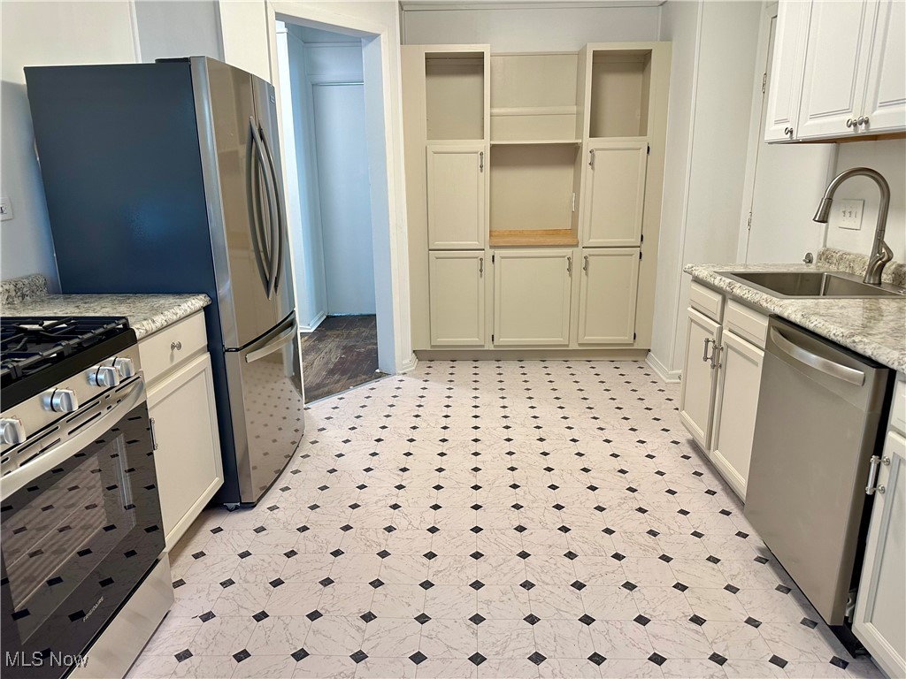 Gordon Square - Residential Lease