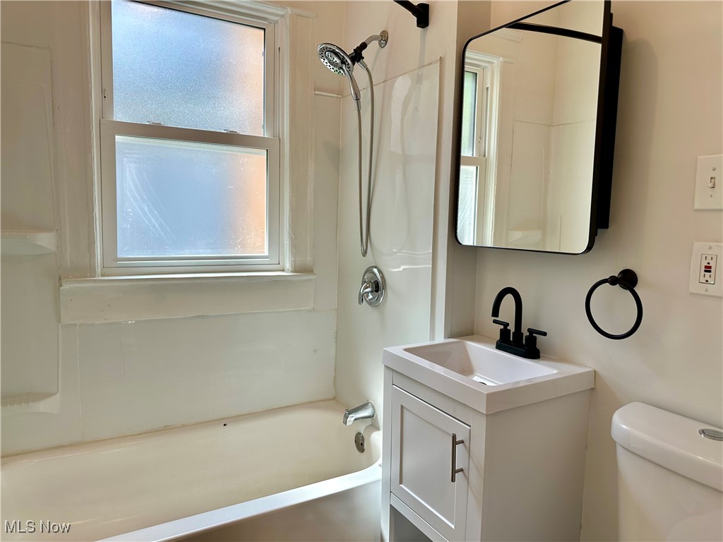 Gordon Square - Residential Lease