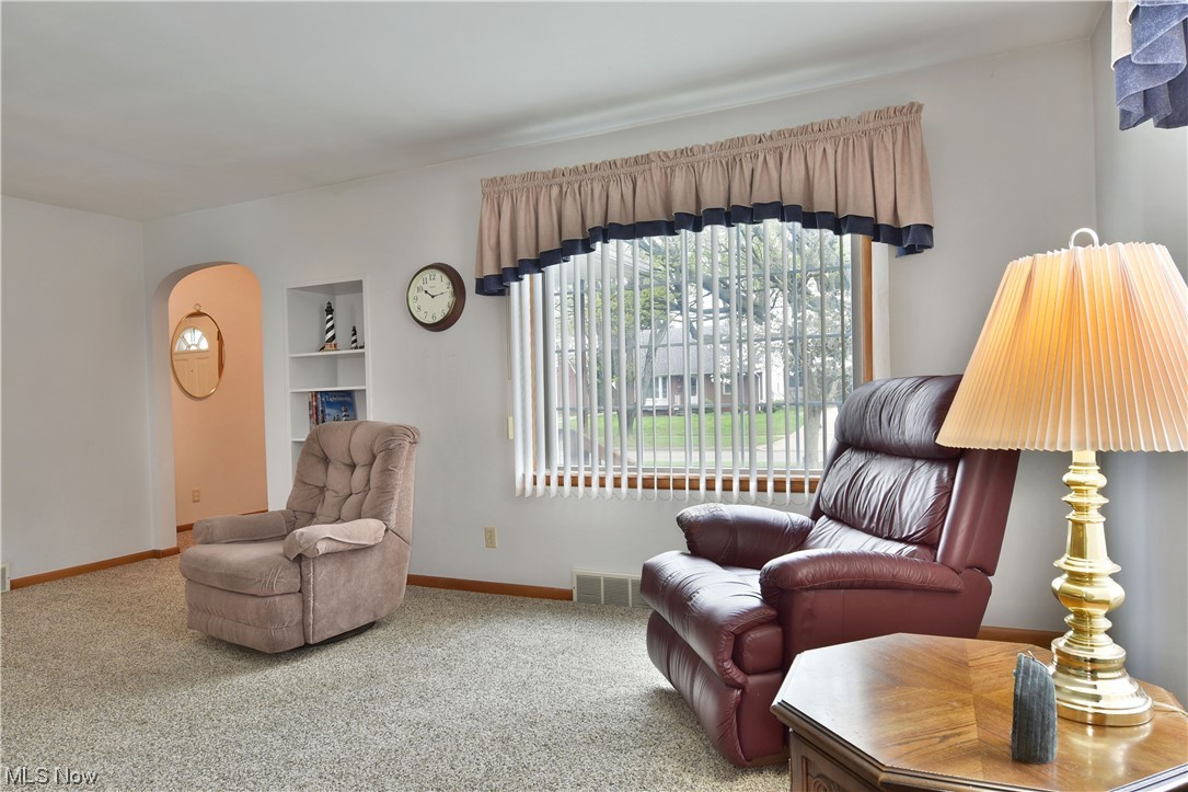 Eastland Avenue&Catalpa Street - Residential