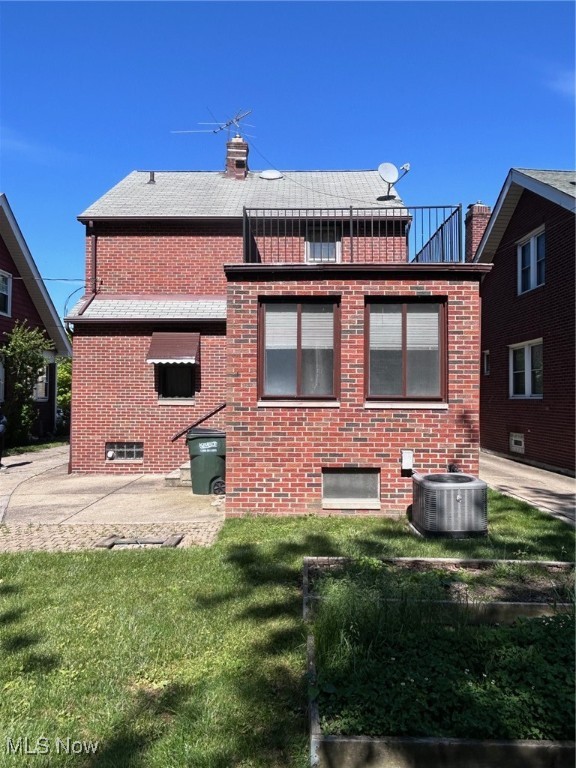 104 Sunnycliff Drive, Euclid, Ohio image 17