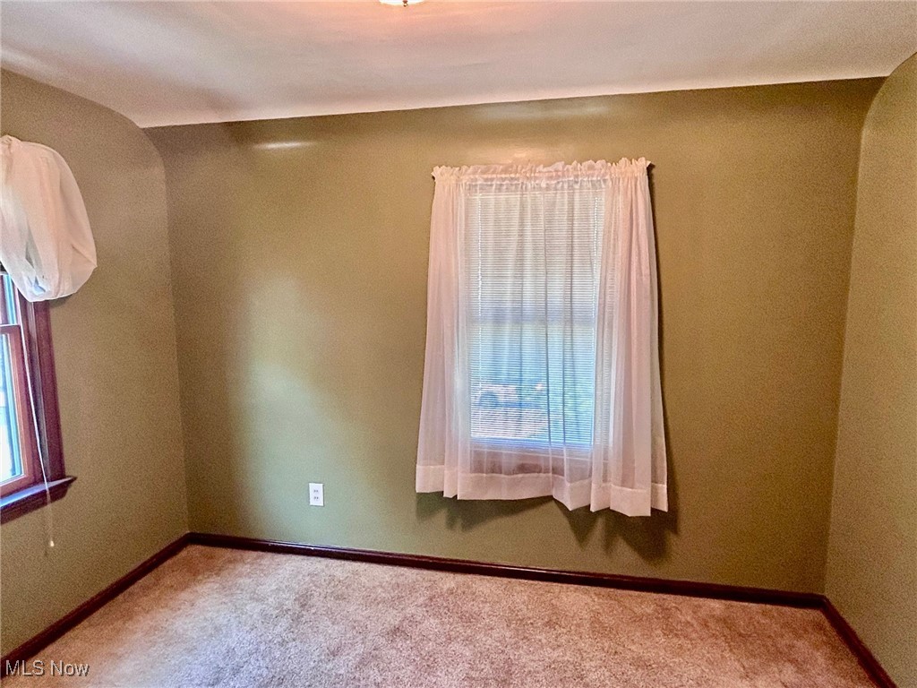 104 Sunnycliff Drive, Euclid, Ohio image 8