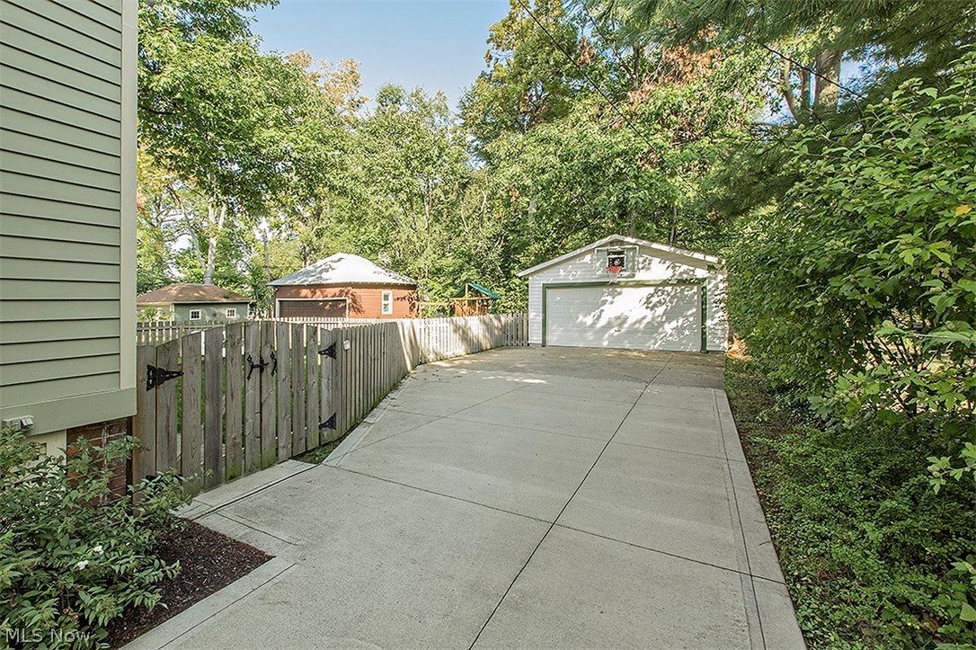 Forest Hill - Residential