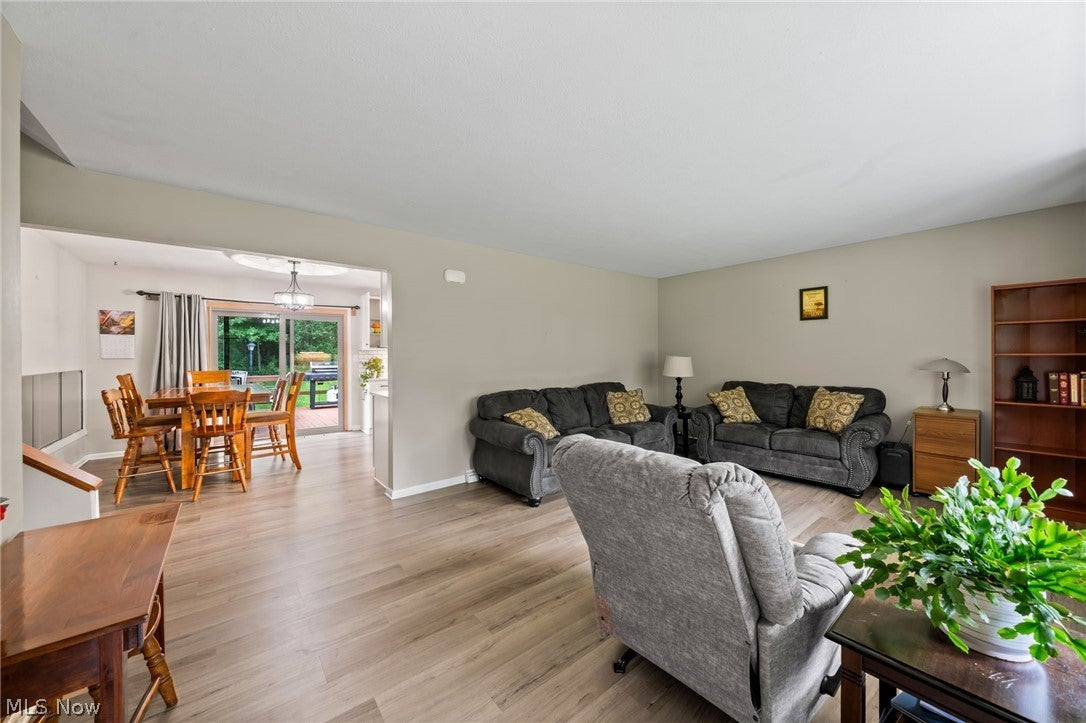 2591 Woodview Road