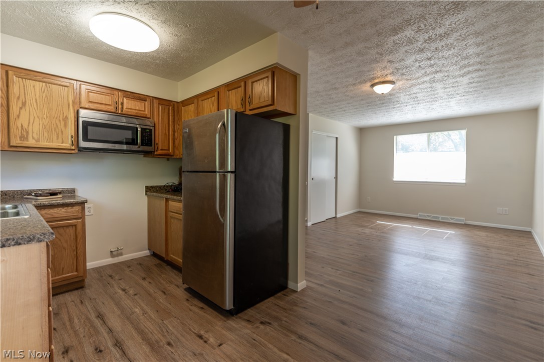 Oak Hill - Residential Income