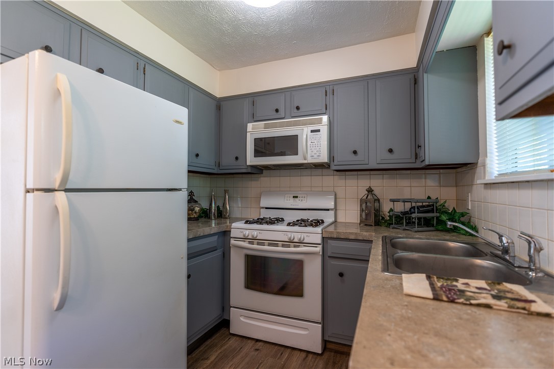 Oak Hill - Residential Income