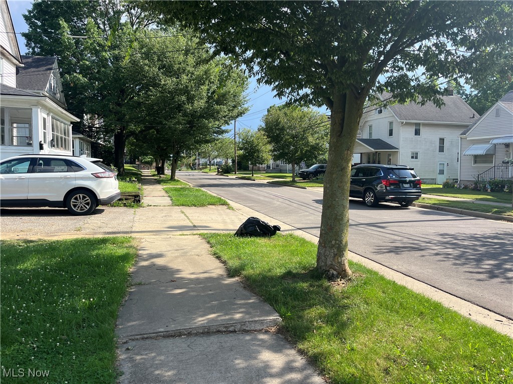Kenmore Allotment - Land