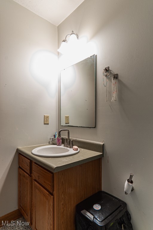 North Benton, Ohio 44449, United States, 3 Bedrooms Bedrooms, ,3 BathroomsBathrooms,Residential,Active,202052