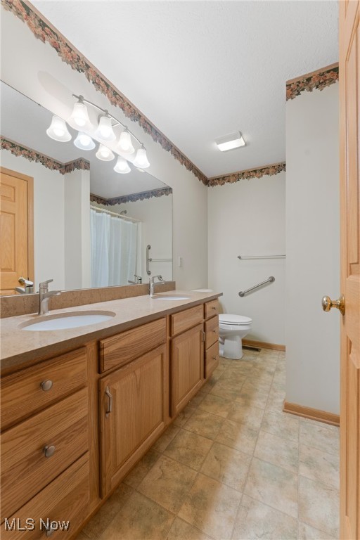 University Villa Condo Ph I - Residential