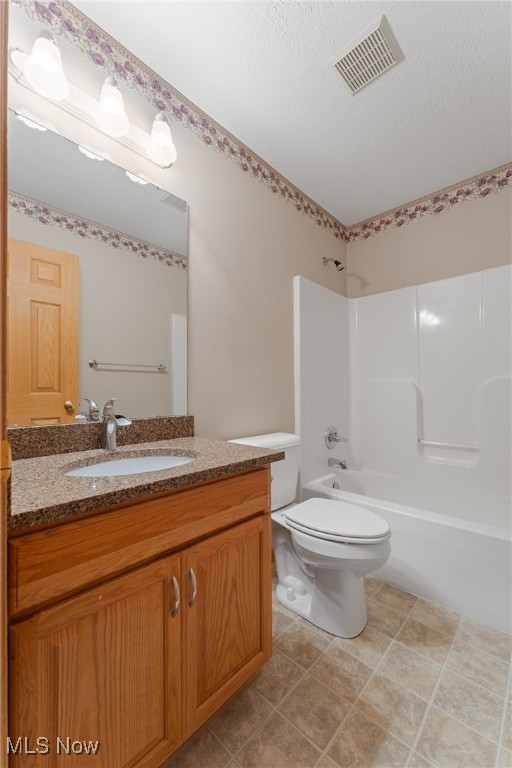 University Villa Condo Ph I - Residential