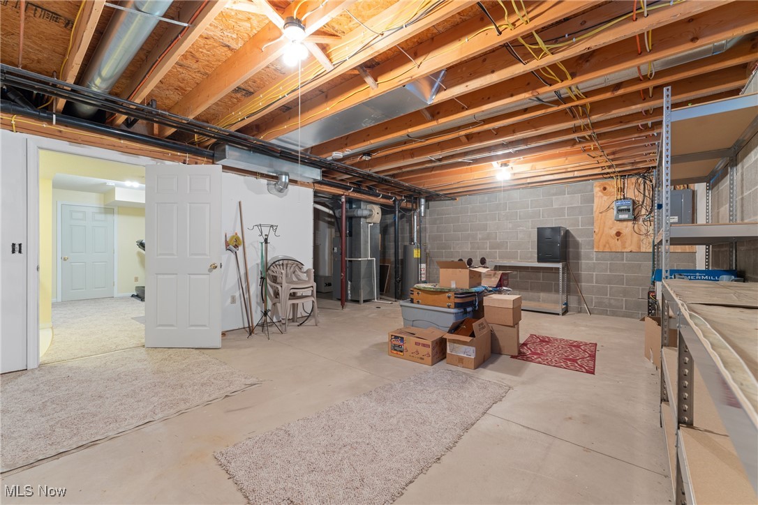 University Villa Condo Ph I - Residential