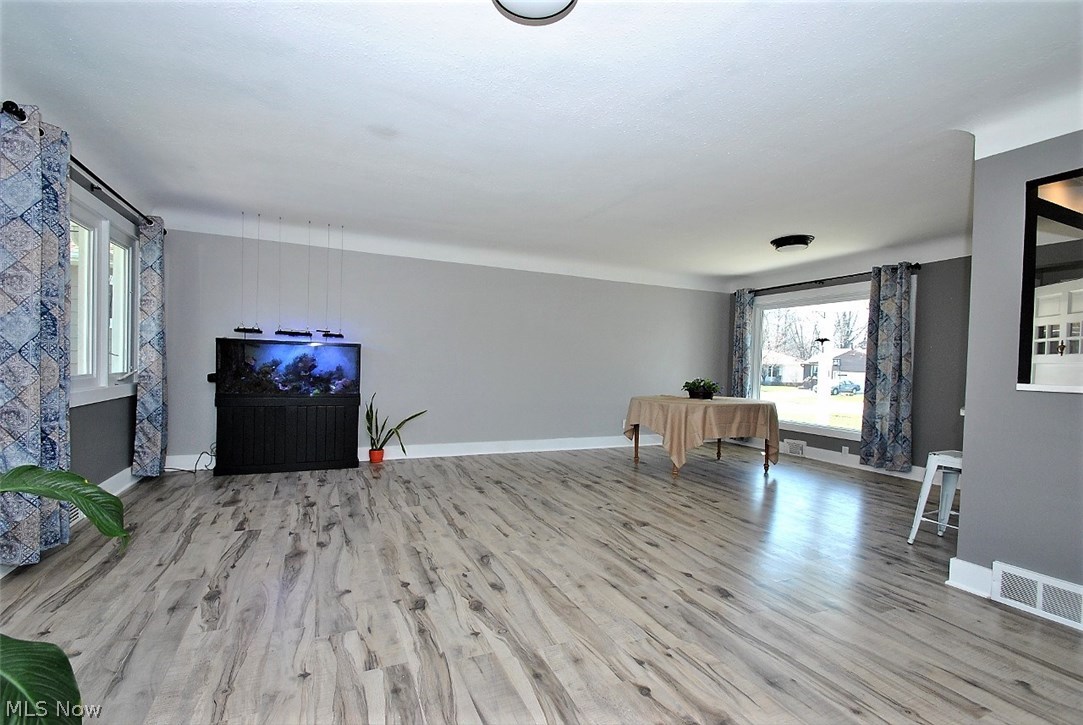 Lyndhurst Mdws Sub #3 - Residential