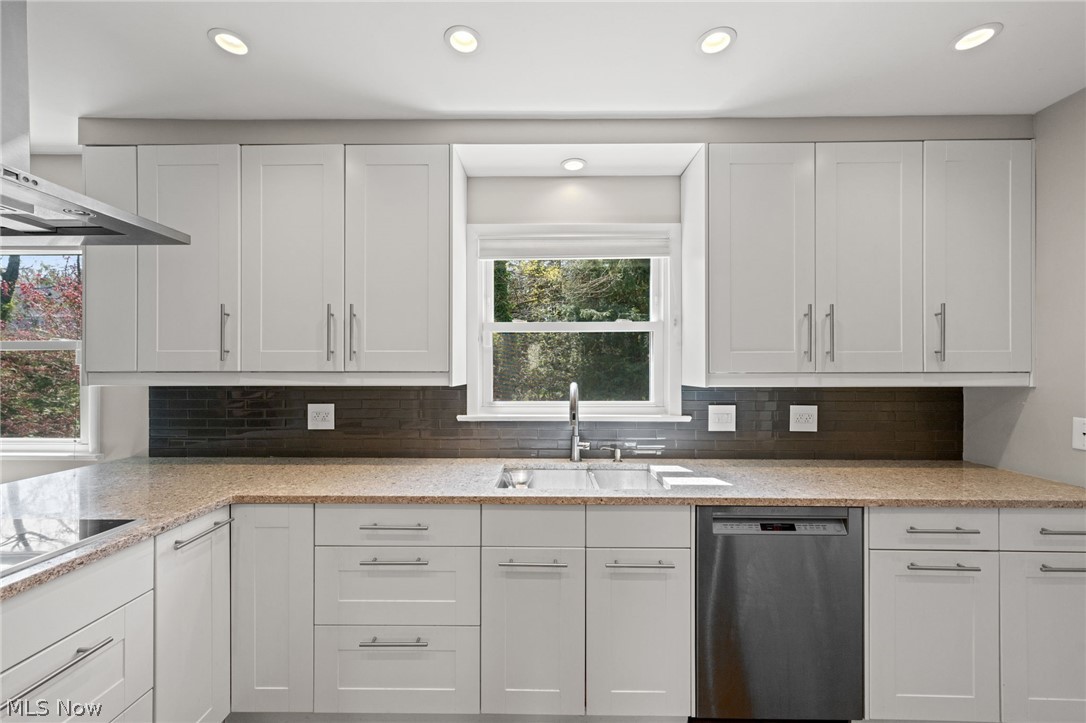 Beach Cliff - Residential