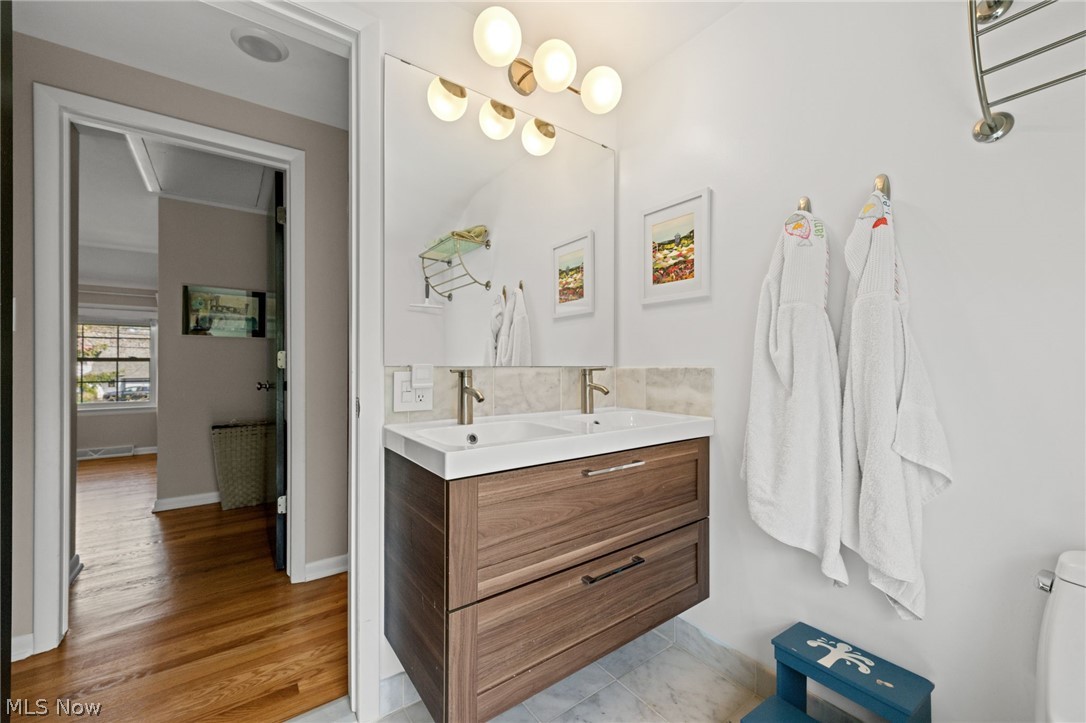 Beach Cliff - Residential