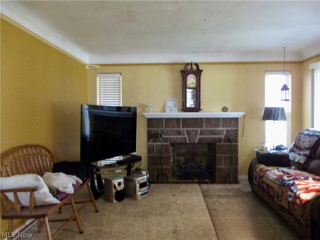 6411 Snow Road