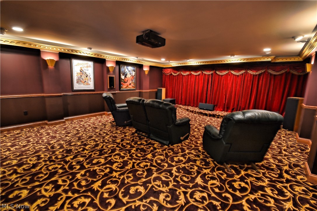 Olde Chartered - Residential