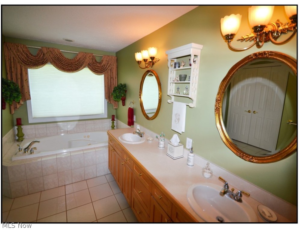 Rolling Hills Sub - Residential