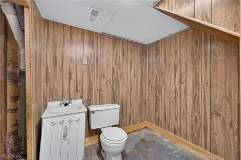 Tiny photo for 997 Gordon Square NE, Bolivar, OH 44612 (MLS # 5256770)