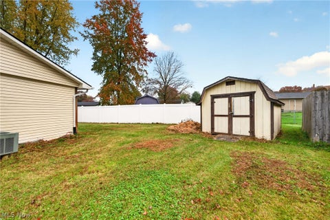 Tiny photo for 997 Gordon Square NE, Bolivar, OH 44612 (MLS # 5256770)