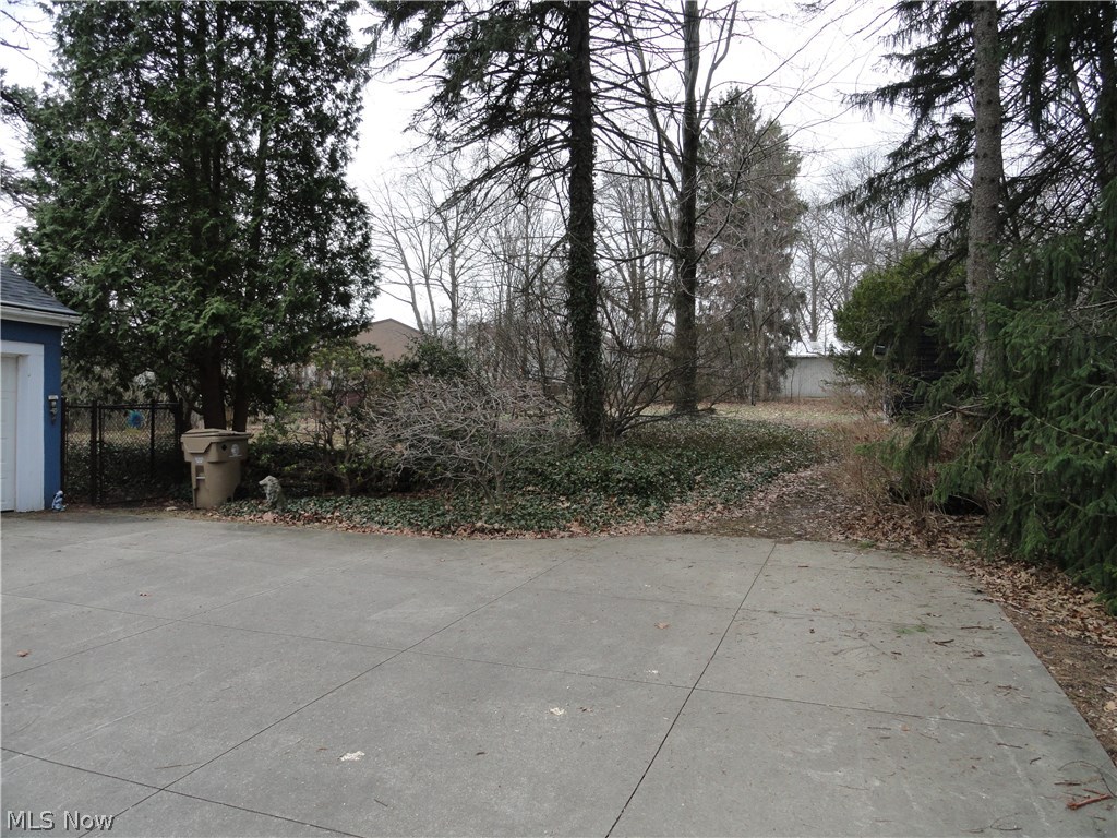 Falls Acres - Residential