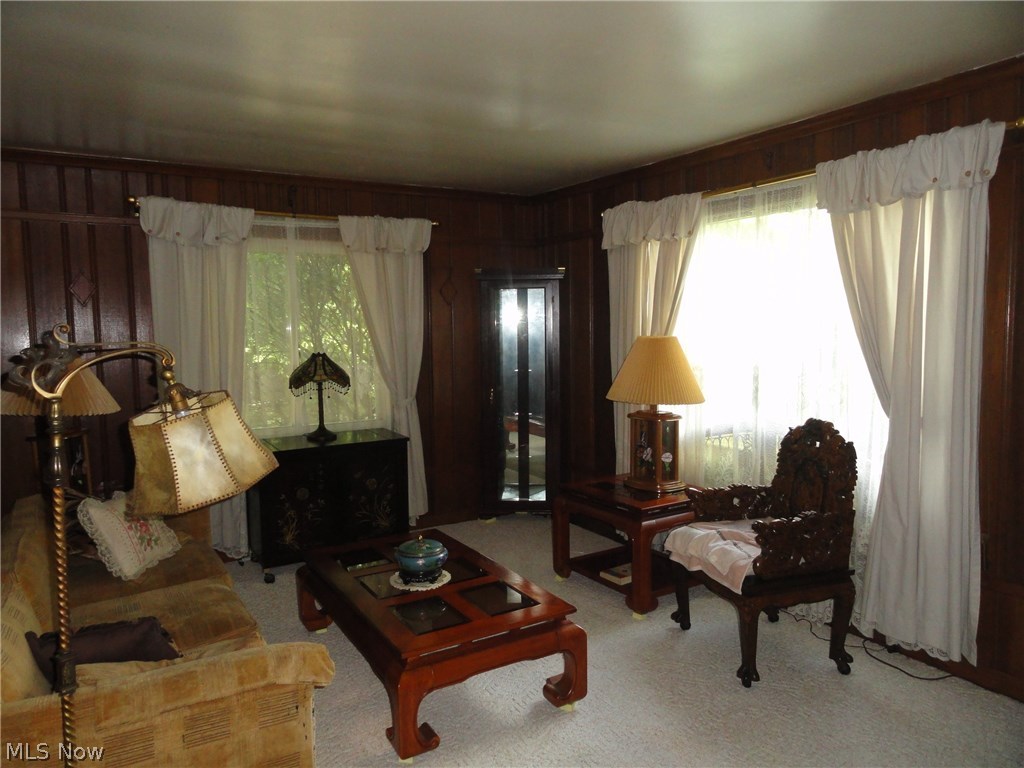 Falls Acres - Residential