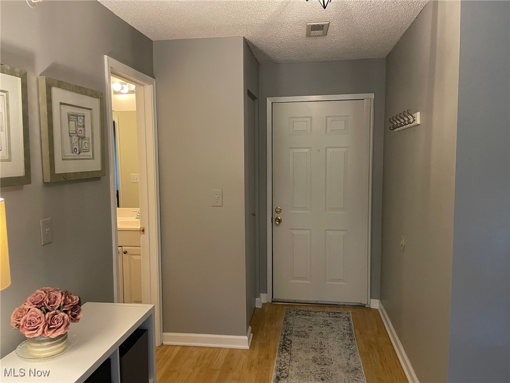 Fox Hollow/Woodhawk Condo Ph 02 - Residential