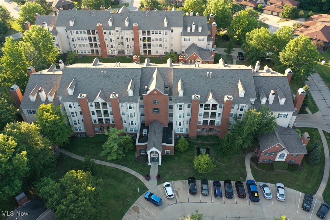 Fox Hollow/Woodhawk Condo Ph 02 - Residential