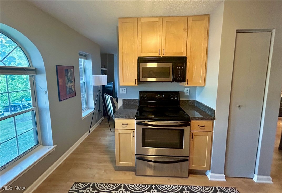 Fox Hollow/Woodhawk Condo Ph 02 - Residential