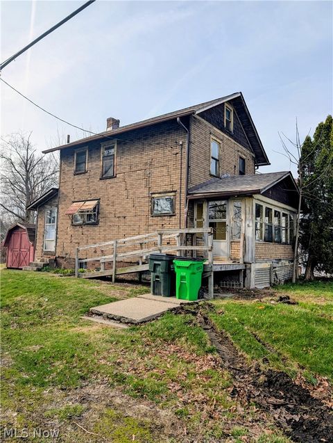 Tiny photo for 1004 Ridgefield Avenue, Alliance, OH 44601 (MLS # 5198006)