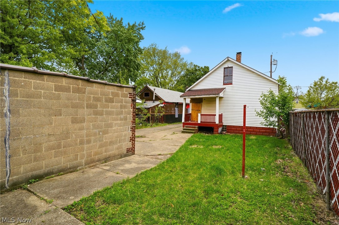 Stone Hickox & Others - Residential Income