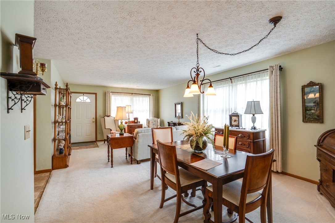 235 W Heatherwood Drive, Barberton, Ohio image 10