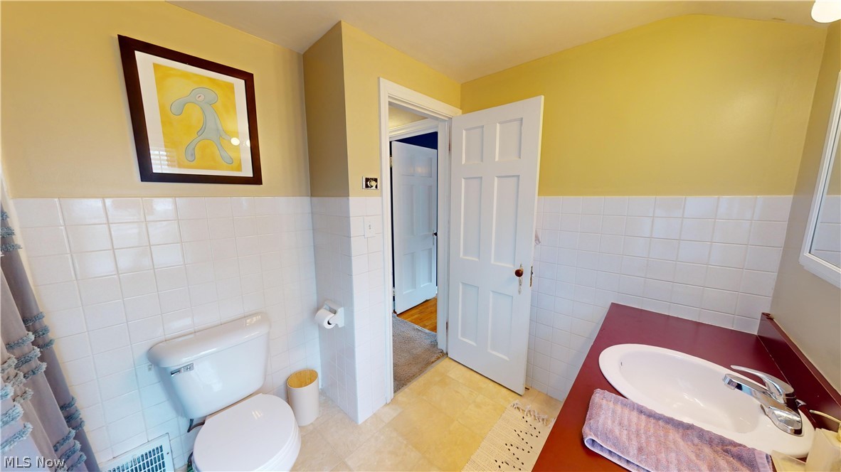 Walter H Tellings Mayview Sub - Residential