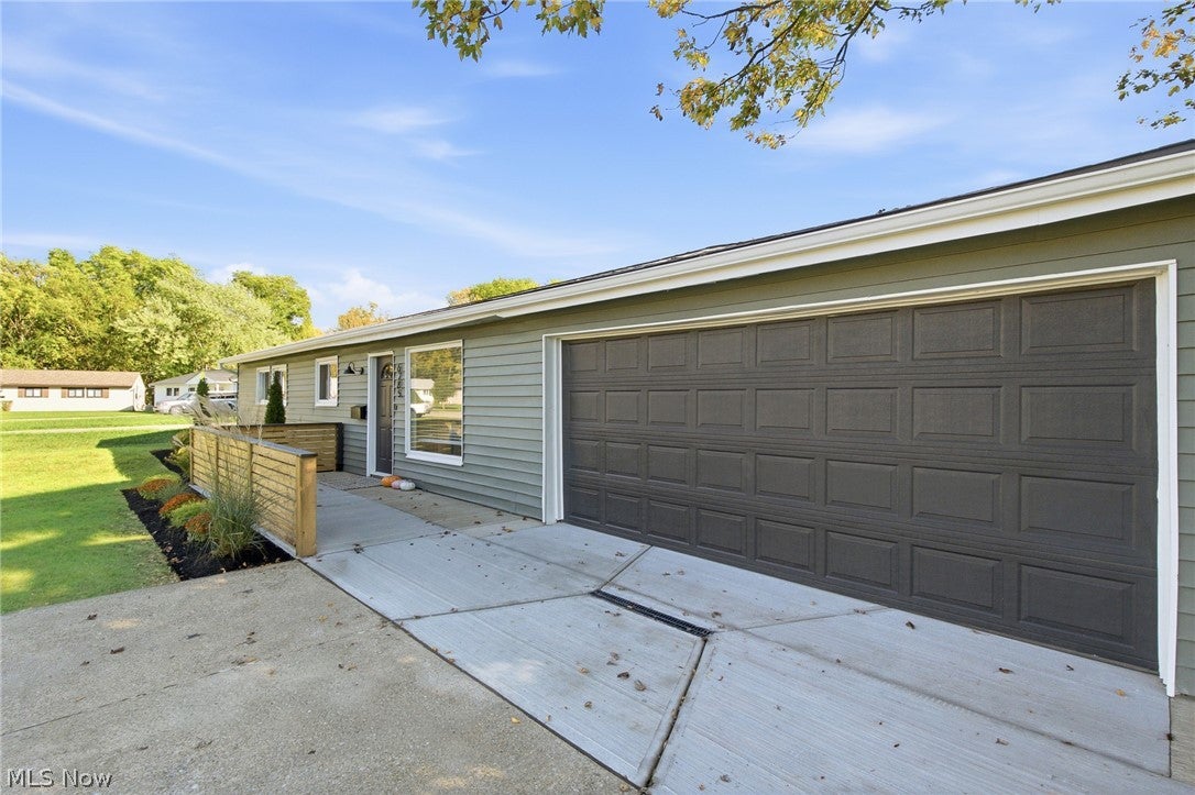 6285 Harrow Court