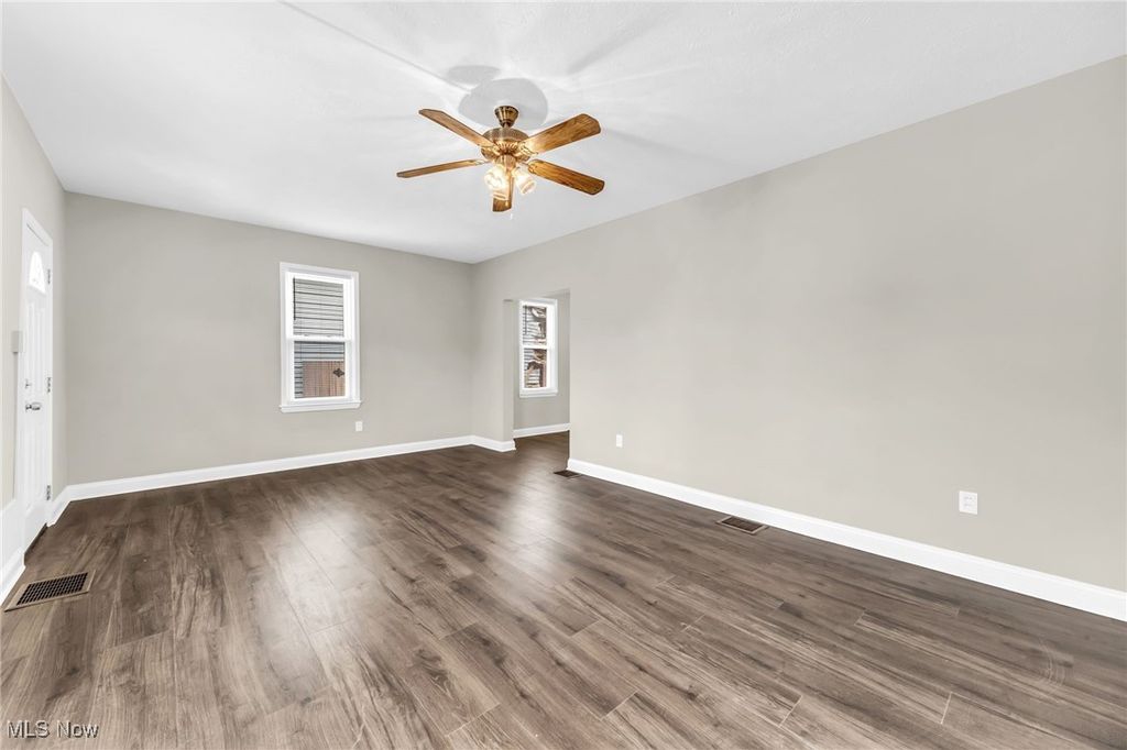 Photo of 3425 Sackett Avenue, Cleveland, OH 44109 (MLS # 5177511)