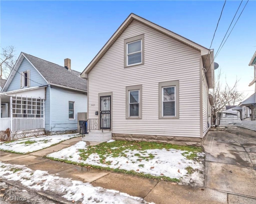 Photo of 3425 Sackett Avenue, Cleveland, OH 44109 (MLS # 5177511)