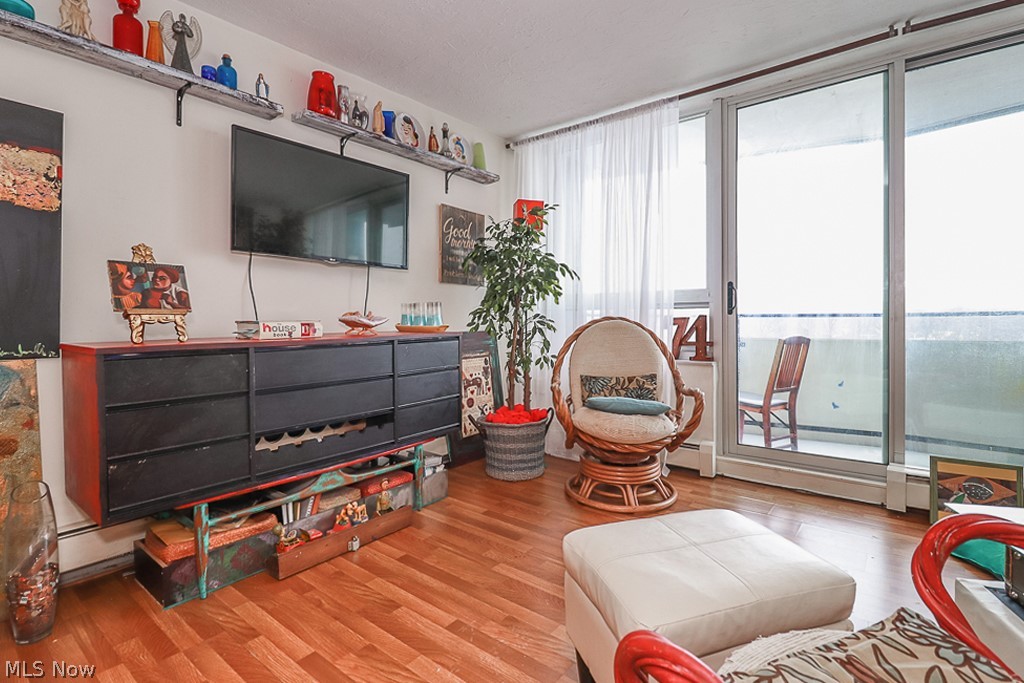 Envoy Condo - Residential