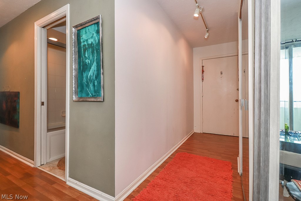 Envoy Condo - Residential