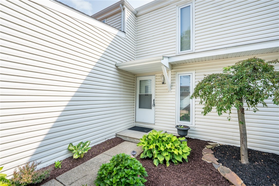 Great Oaks Condominiums - Residential