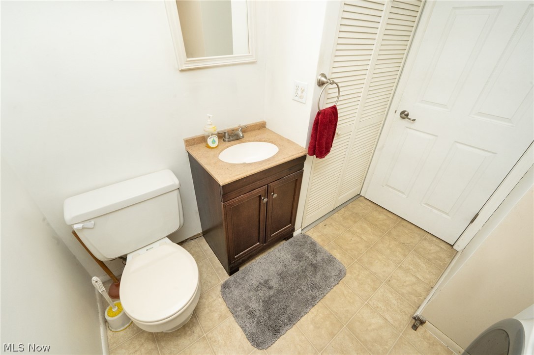 Great Oaks Condominiums - Residential