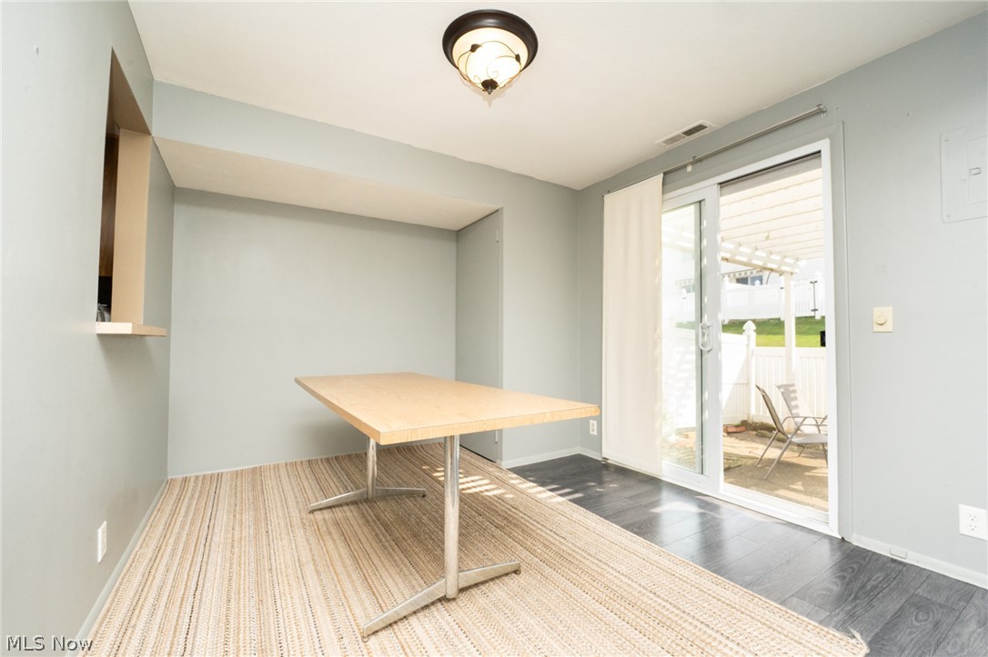 Great Oaks Condominiums - Residential