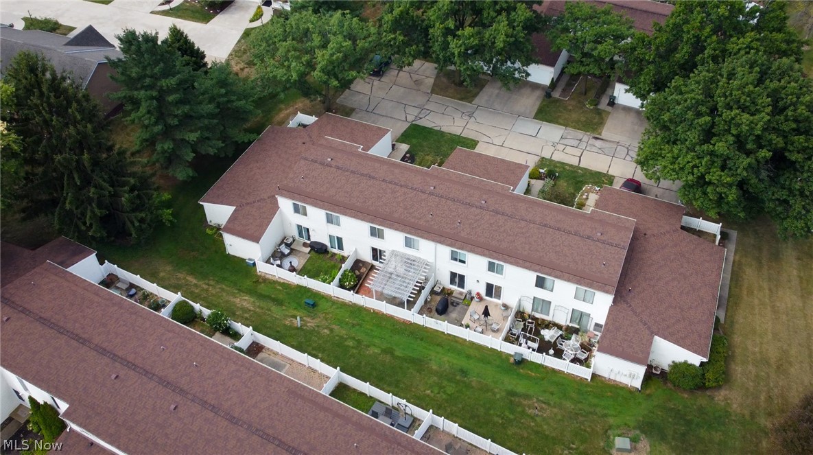 Great Oaks Condominiums - Residential