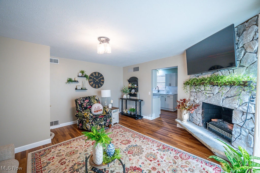 Somervilla Adn - Residential