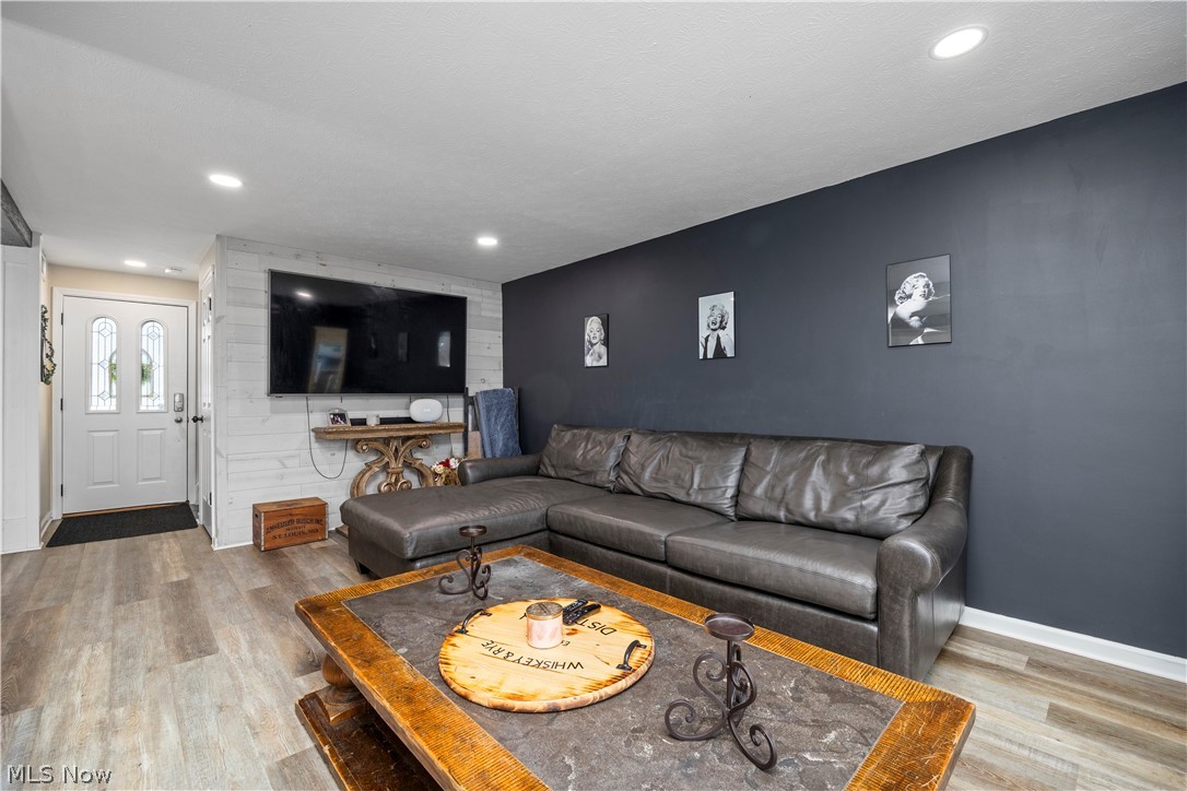 Great Oaks Condo 06 - Residential