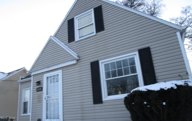 4738 Lawrence Avenue, Garfield Heights, Ohio image 2