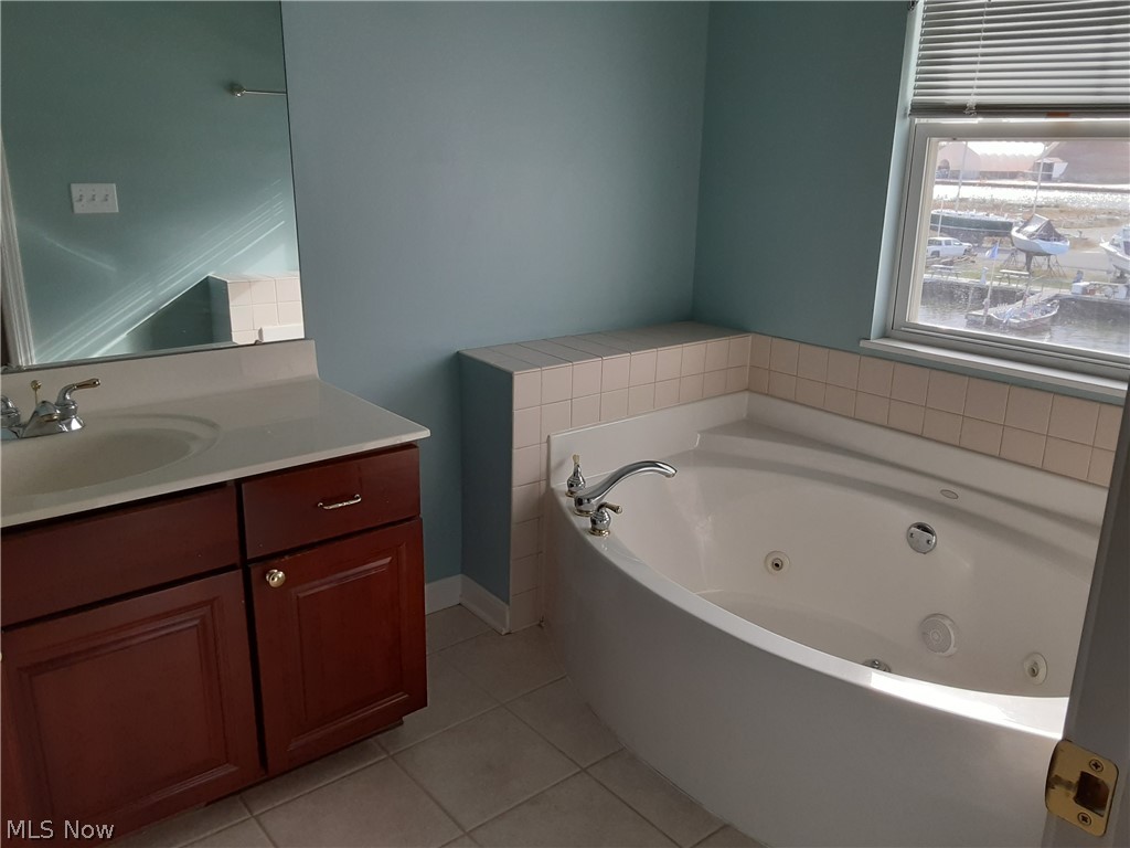 Harbor Wall/Black River - Residential