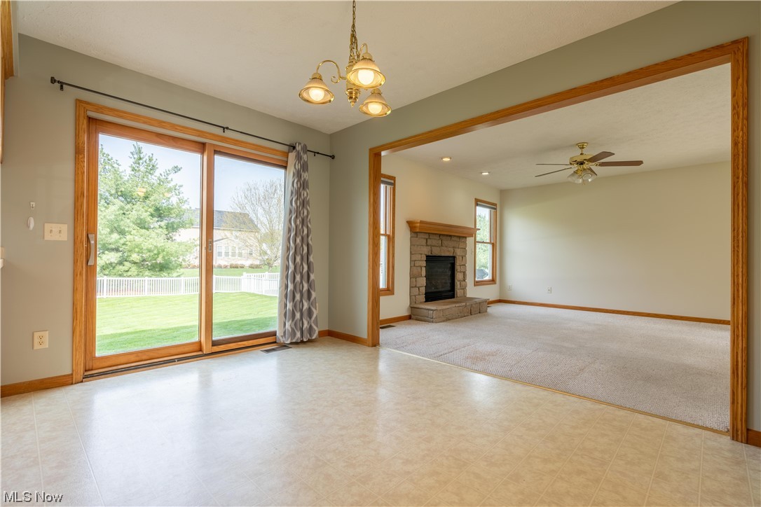 Emerald Lakes - Residential