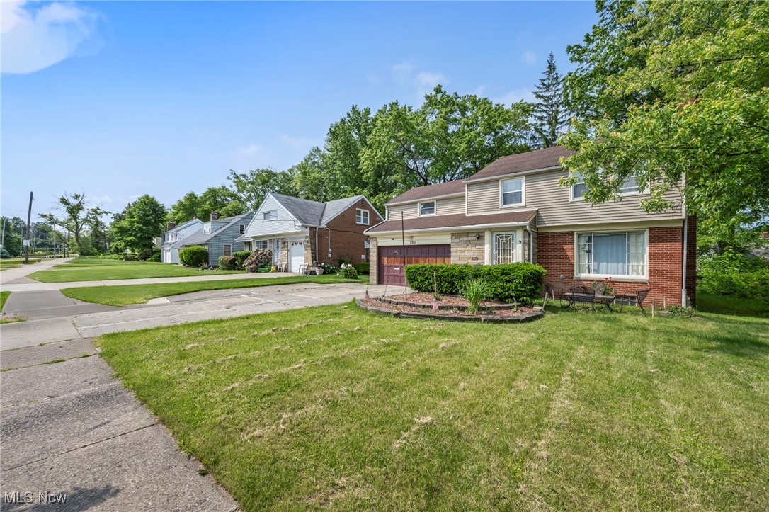 2320 N Taylor Road, Cleveland Heights, Ohio image 2